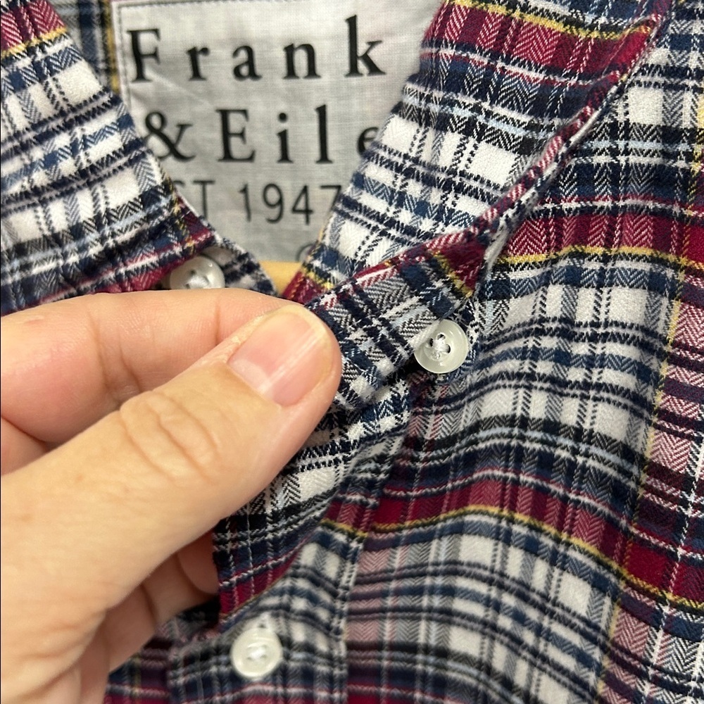 Frank & Eileen Finbar Cotton Plaid Button Down Long Sleeve Shirt - Large - Picture 4 of 9